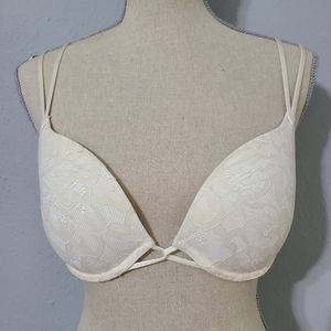 Victoria Secret Beige‎ Lace Bra 36C